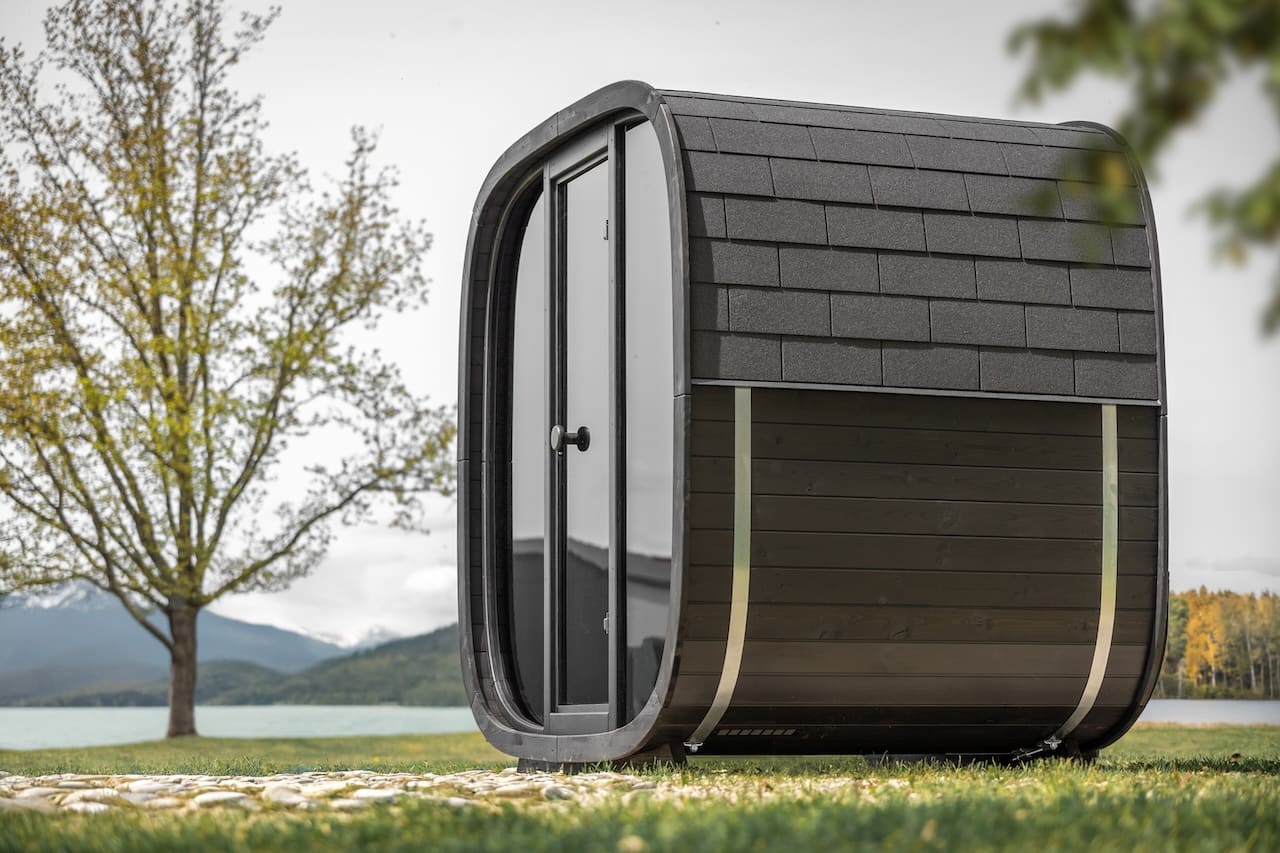 Leil® Black Cube Premium 4-6 Person Outdoor Sauna Kit - Image 10